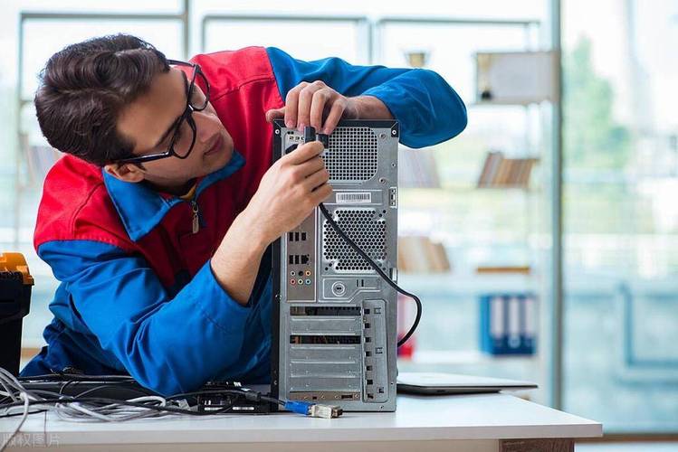 计算机维修工职业技能鉴定 报考指南、作用与政策要求